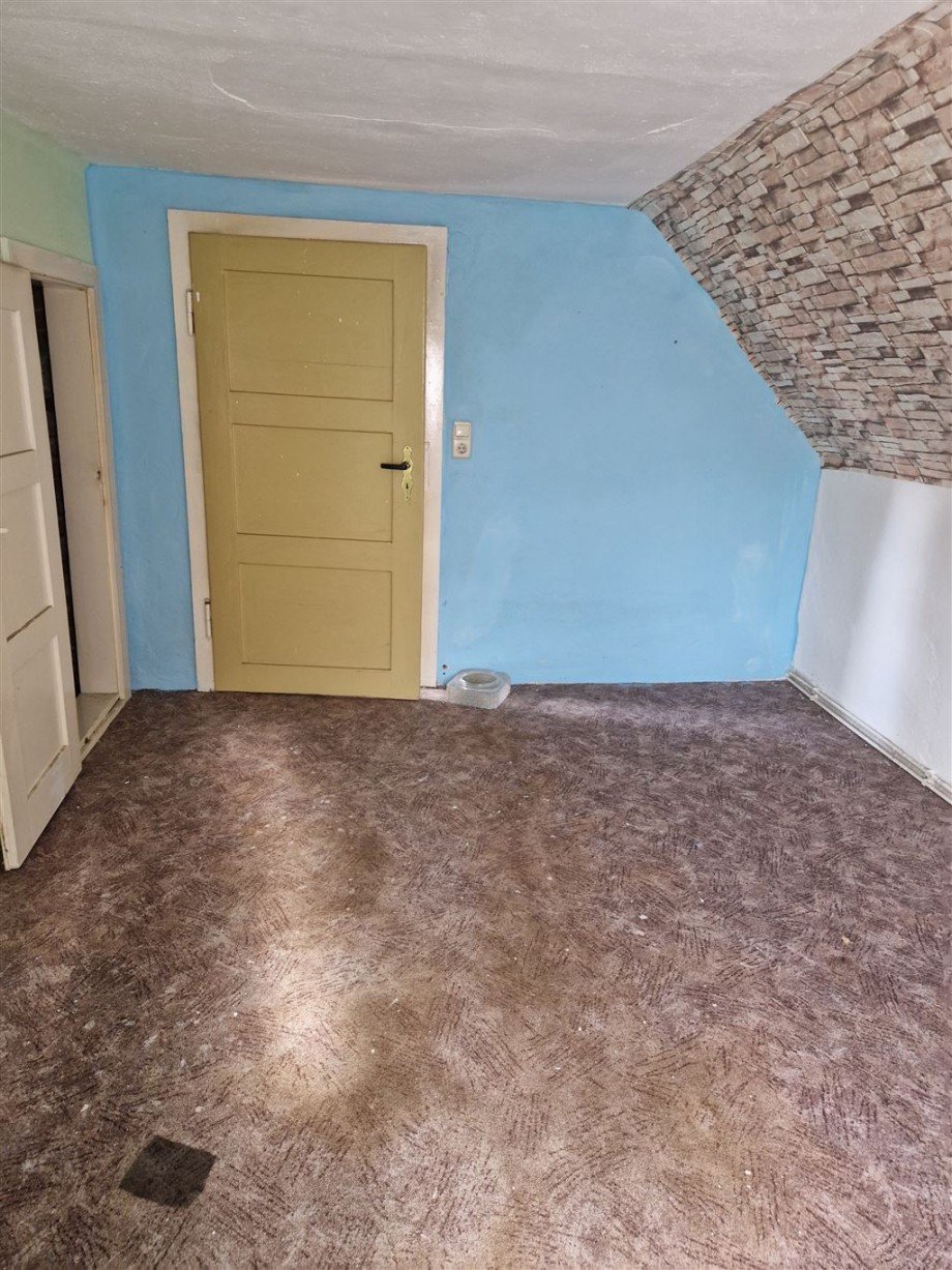 Zimmer 1-1.OG Einfamilienhaus Gro�treben-Zwethau