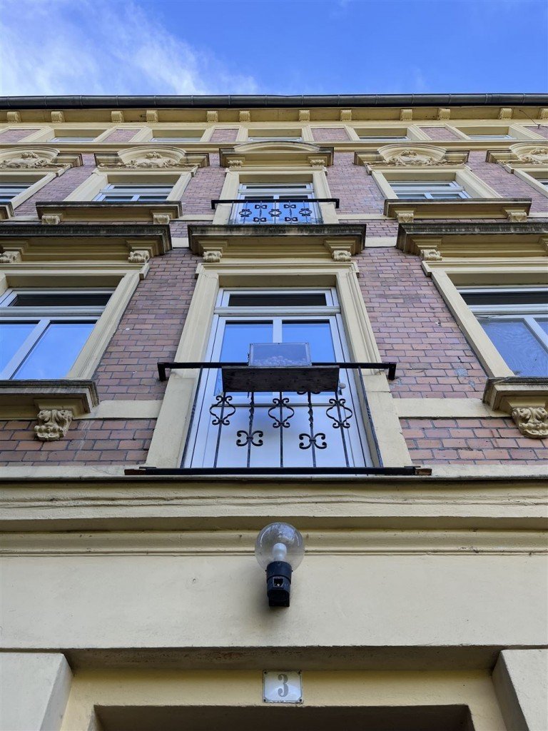 Hausansicht Torgau Etagenwohnung 3-Raum-Wohnung im 2.OGDr. K�lz-Ufer 3 - 04860 Torgau