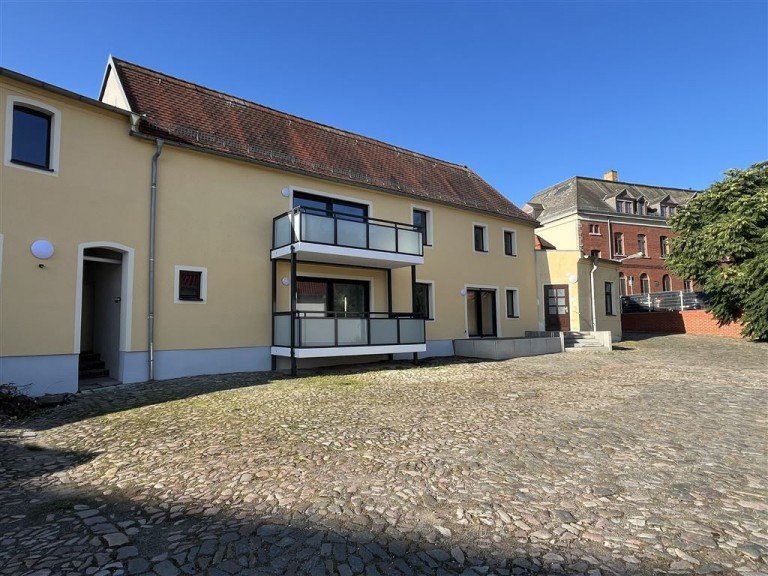 Au�enansicht Torgau Erdgeschosswohnung 1-Raum-Wohnung im EG mit Balkon im Fischerd�rfchen 2 in 04860 Torgau