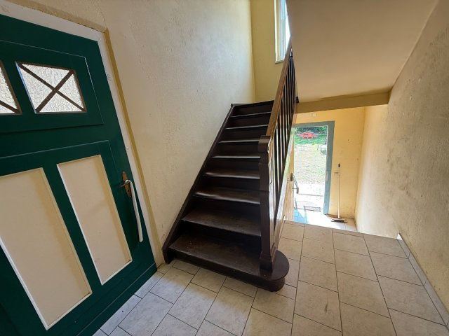 Treppenhaus EG Zweifamilienhaus Bad Schmiedeberg