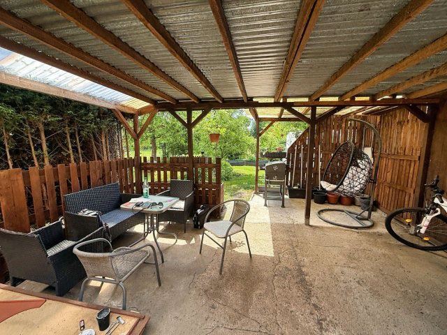 Garten Unterstand Zweifamilienhaus Bad Schmiedeberg