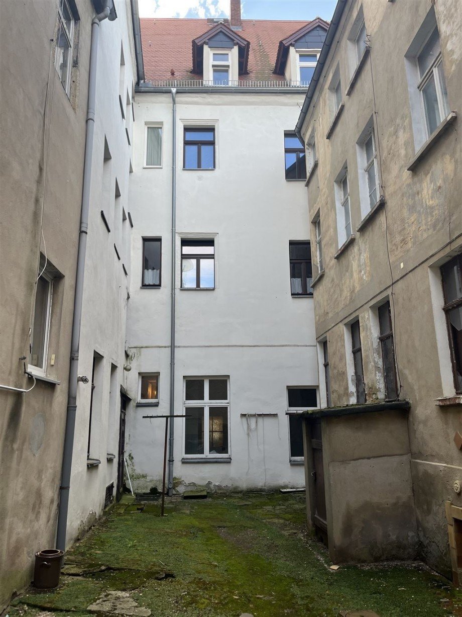 Hausansicht vom Hof Mehrfamilienhaus Torgau