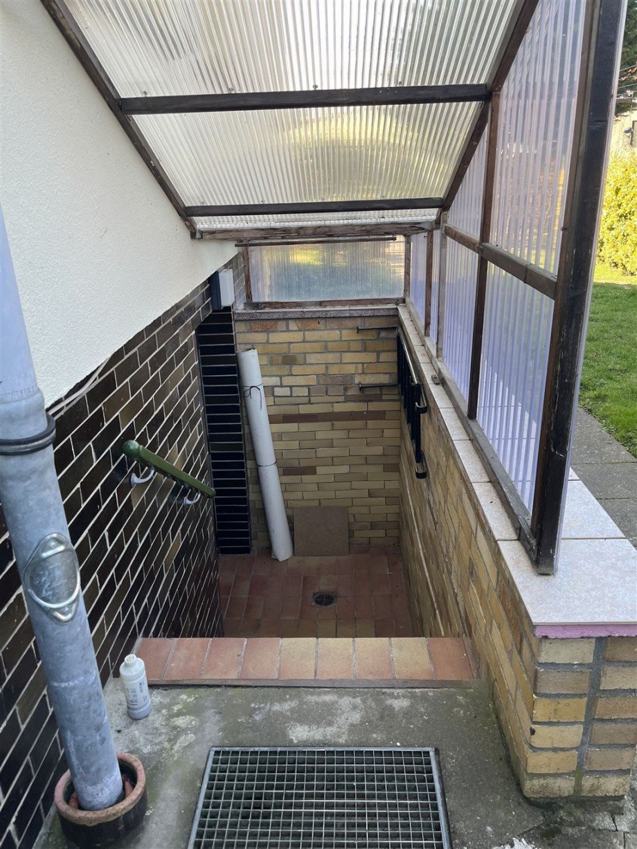 Kellerzugang Einfamilienhaus Neiden
