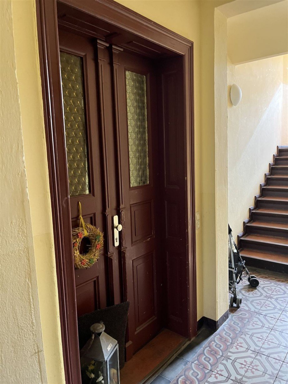 Wohnungst�r Mehrfamilienhaus Torgau