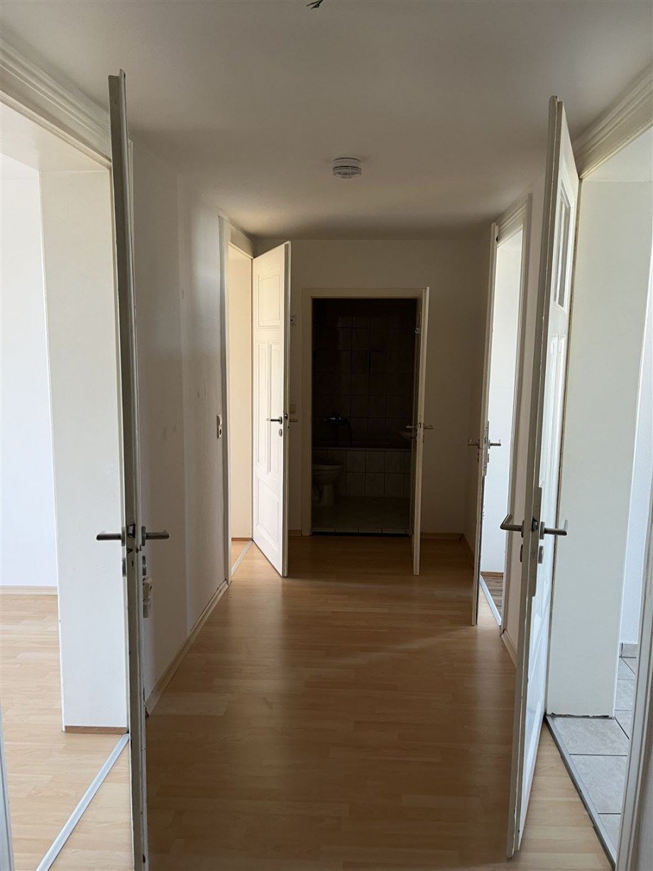 Flur 2.OG-re Mehrfamilienhaus Torgau