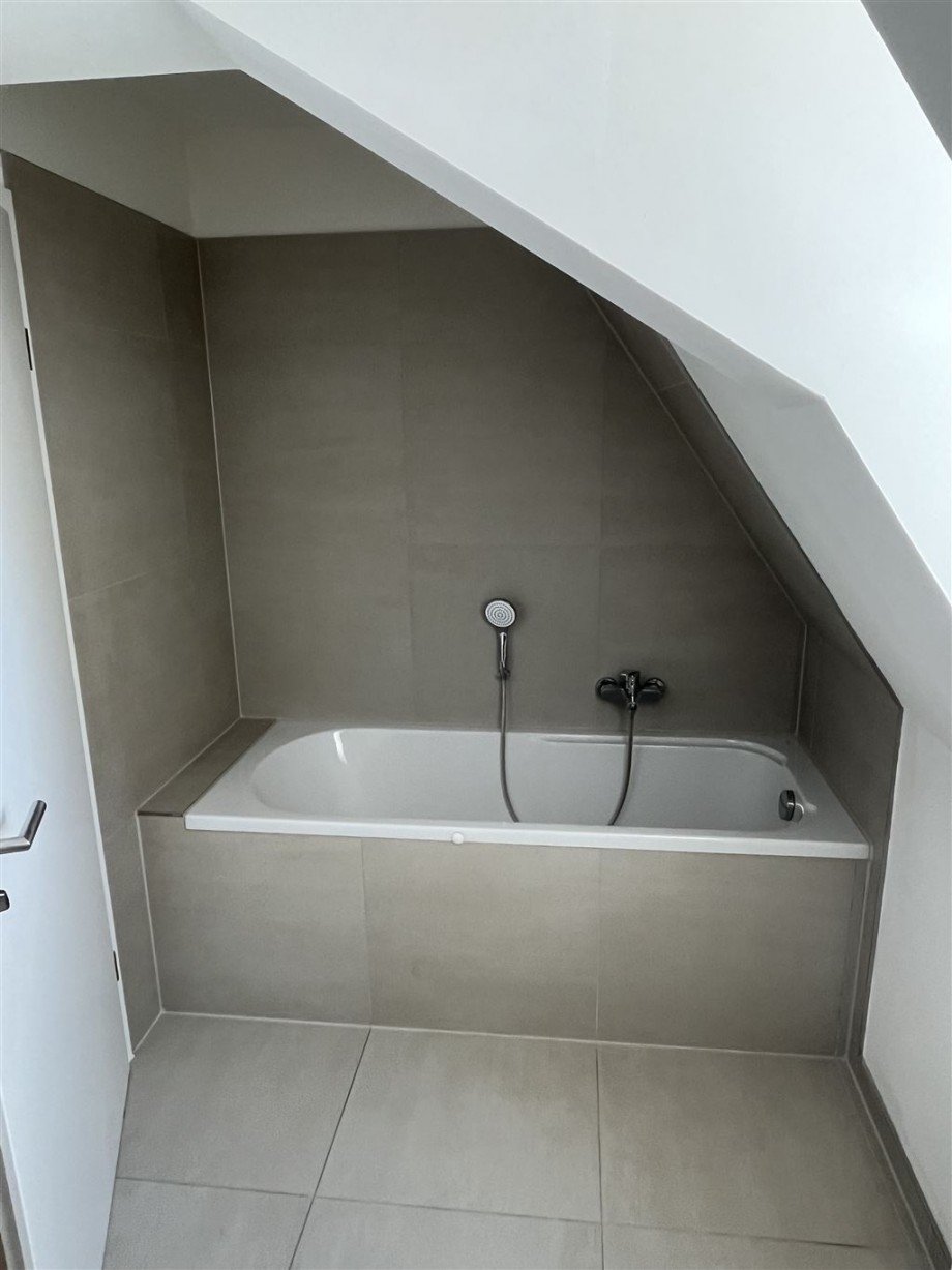 Badezimmer Dachgeschosswohnung Torgau