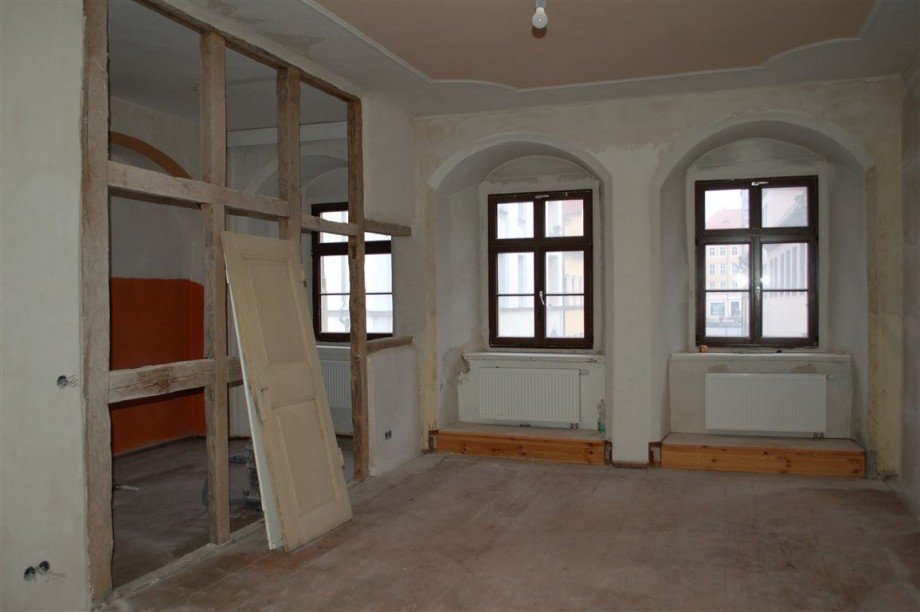 1. OG Wohnzimmer Mehrfamilienhaus Torgau