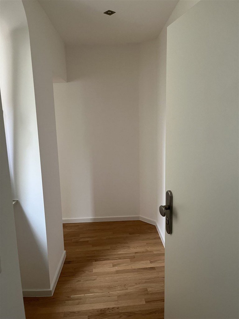 Eingangsbereich Torgau Etagenwohnung 1-Raum-Wohnung im 1.OG mit Balkon in der Leipziger Str.6 - 04860 Torgau